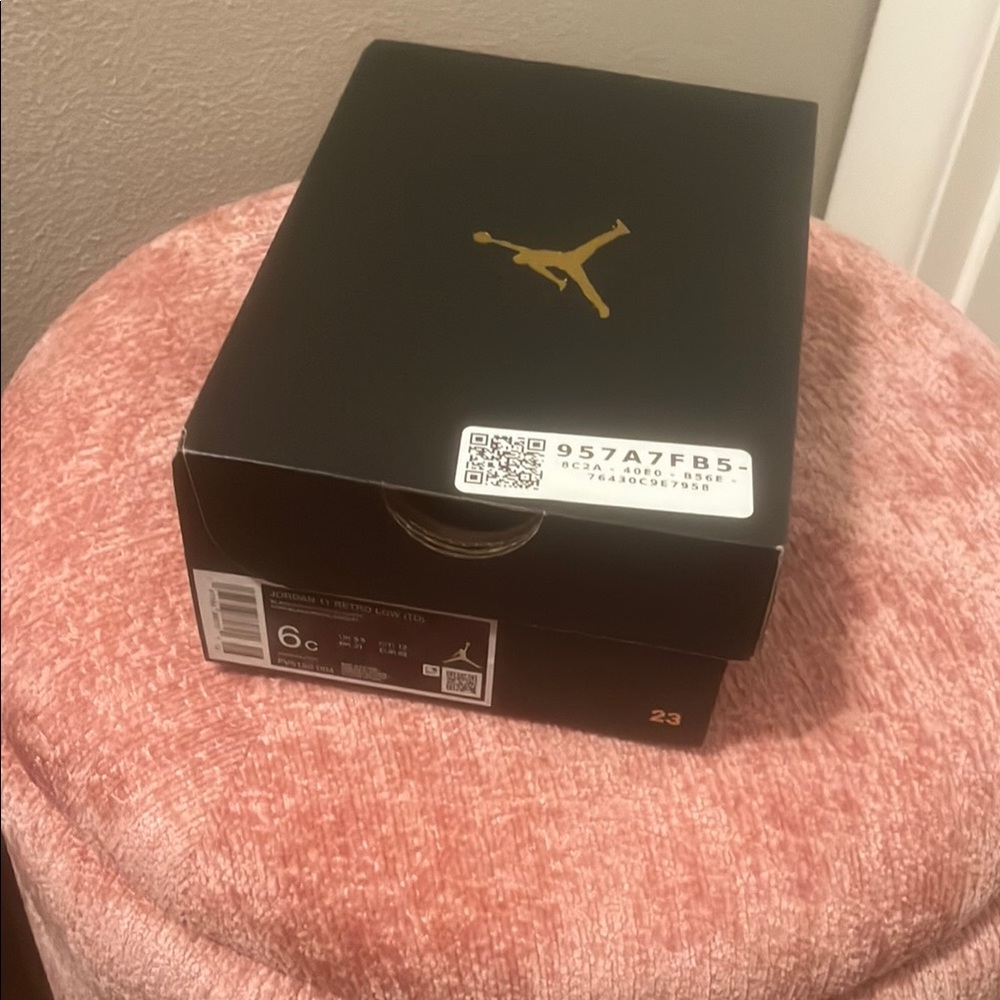 Black and Gold Shoe Box